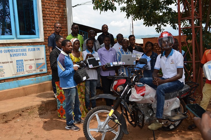 La Radio Communautaire Flash Fm de Kamanyola dotée de l’outillage de travail.